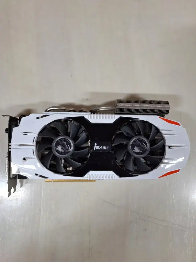 컴퓨터 그래픽카드 컬러플 지포스 GTX660 TI 2기가(2팬)