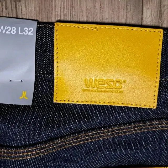 wesc 청바지 28x32 새상품