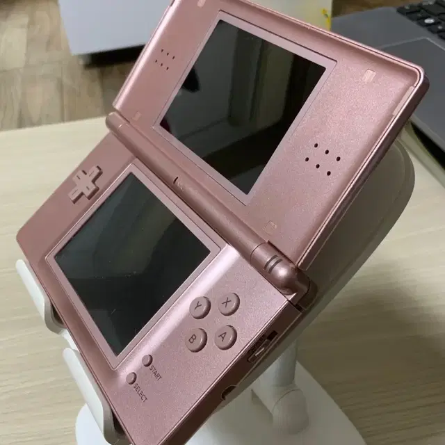 닌텐도 DS Lite 로즈골드