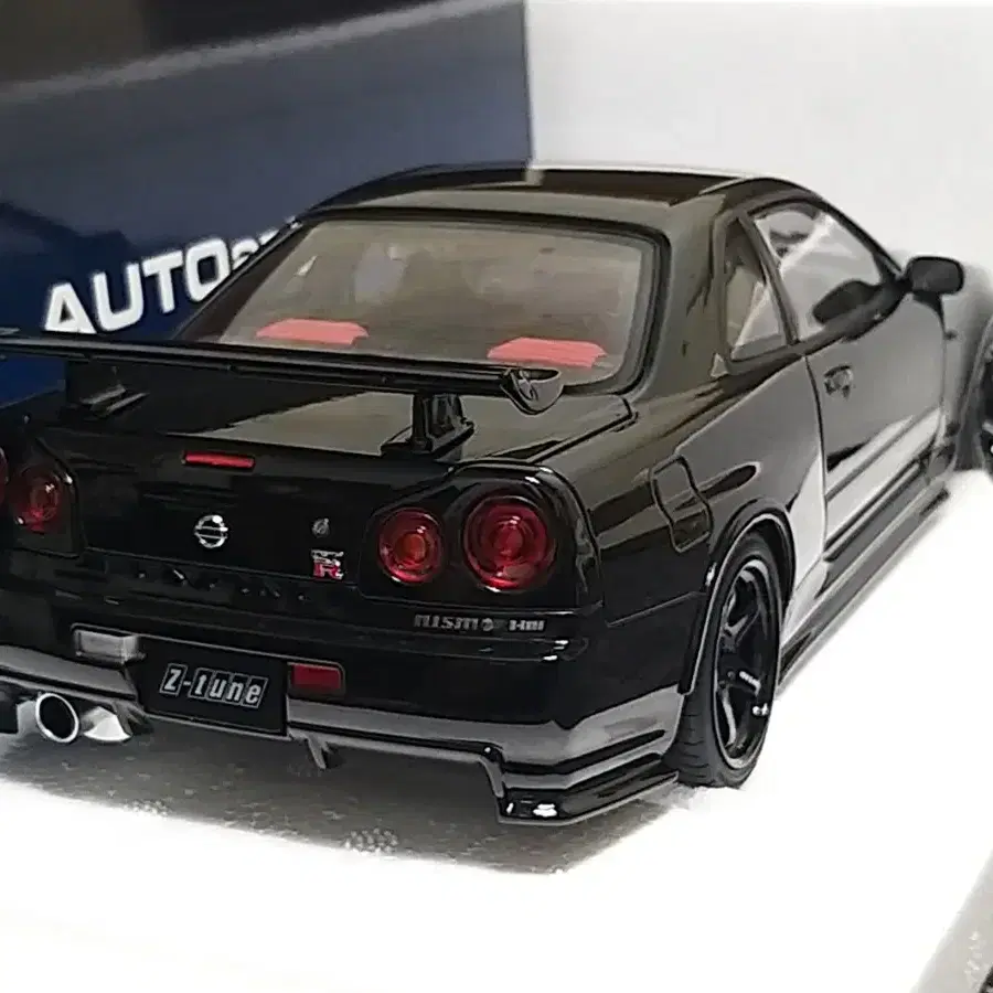 오토아트 NISMO R34 GT-R Z-Tune 1 18 다이캐스트