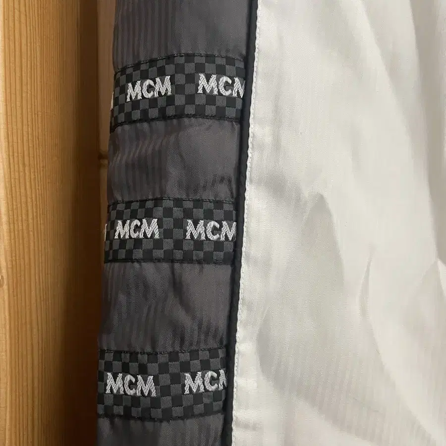 MCM 밴딩 팬츠 M