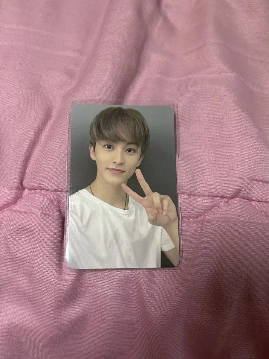 Resonance mark photocard WTS