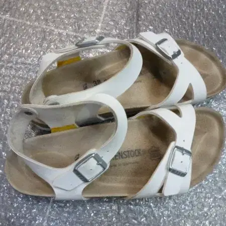 BIRKENSTOCK 샌들(245)