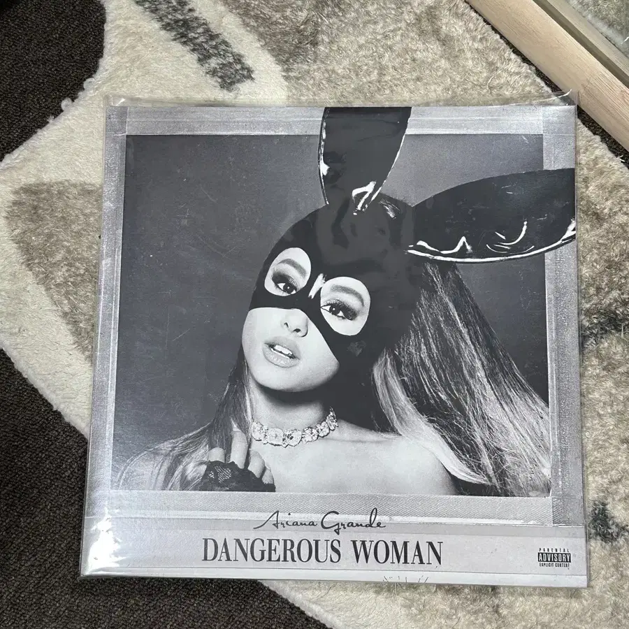 아리아나그란데 dangerous woman Lp