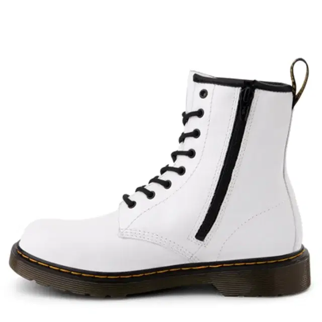 닥터마틴 1460 8-Eye Patent Boot 빅키즈6