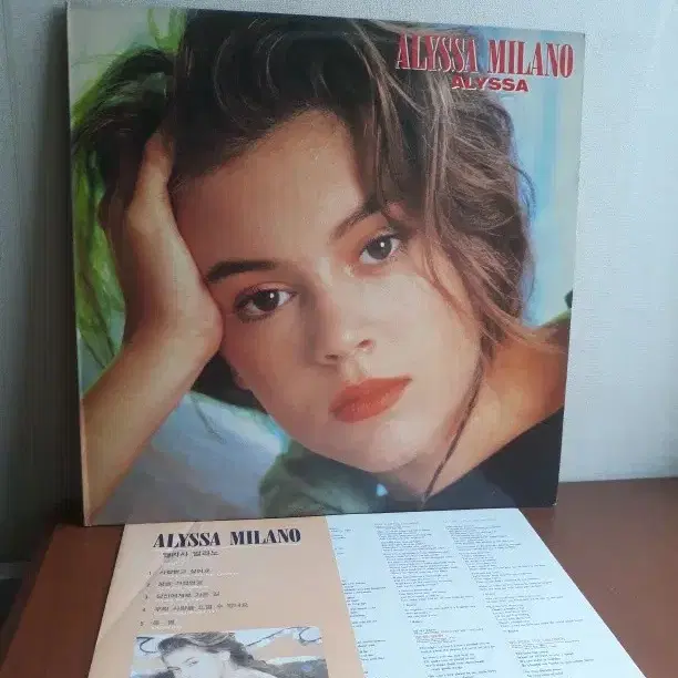 팝엘피 Alyssa Milano Alyssa 바이닐vinyl poplp