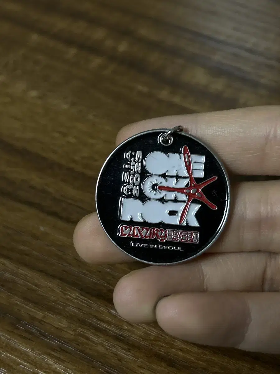 ONEOKROCK My Han Badge Goods MD