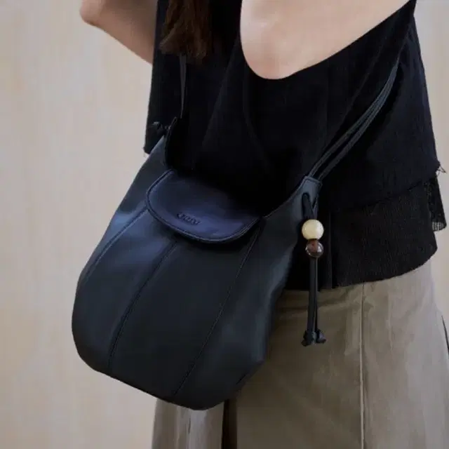 아우로 ouro COTTAGE BAG