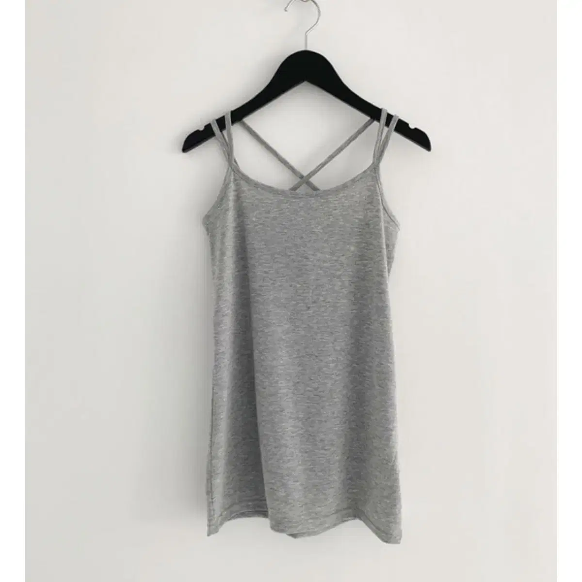 로웨어 back X-line two strap sleeveless