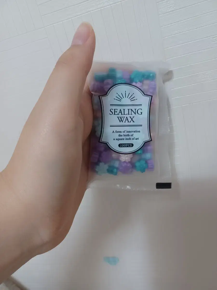 Sell unsealed sealing wax