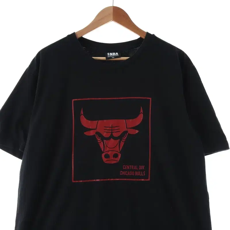 (2XL) NBA 엔비에이 반팔 티셔츠 시카고불스 빅로고-DF4F