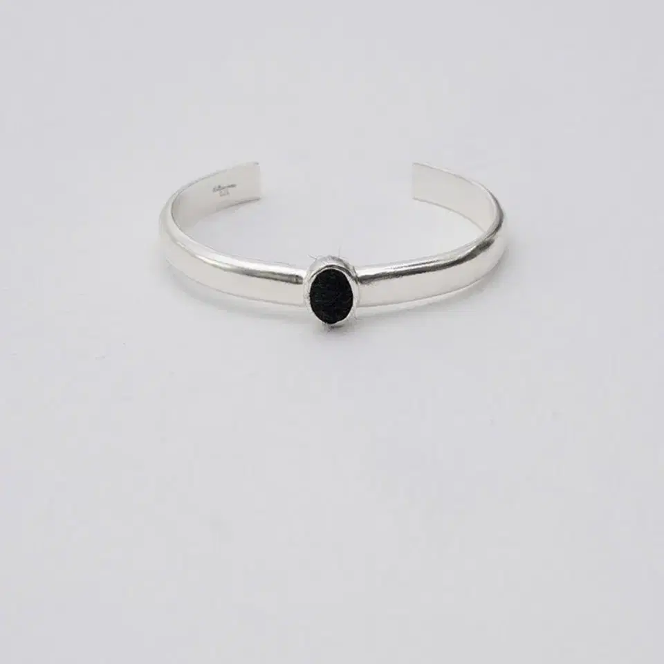 ae 애 oval bracelet 팔찌