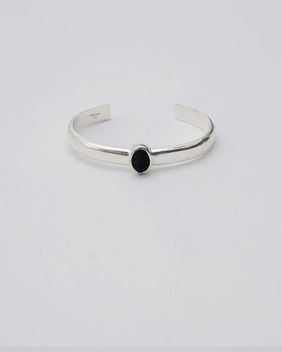 ae 애 oval bracelet 팔찌