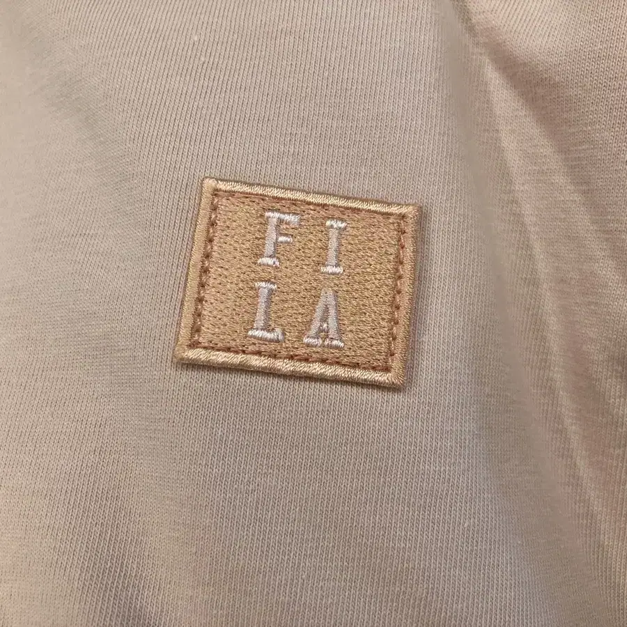 2 휠라(FILA) 반팔티 95(M)