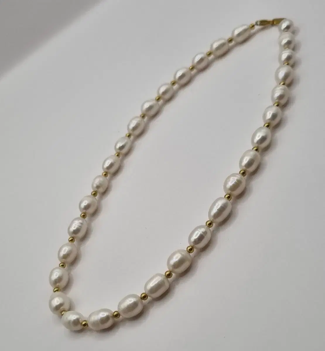 Freshwater pearl necklace