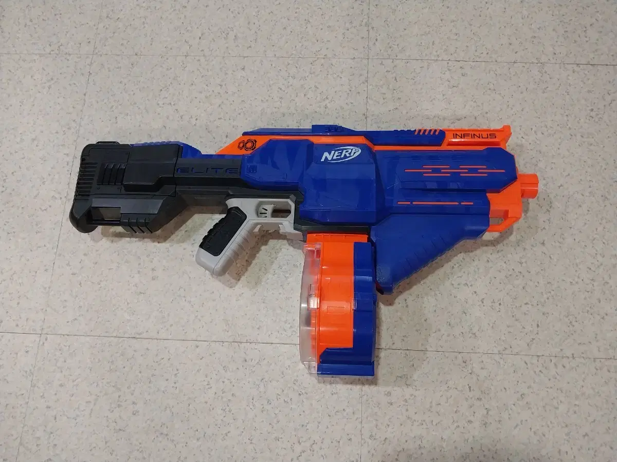 Nerf Elite Infinus