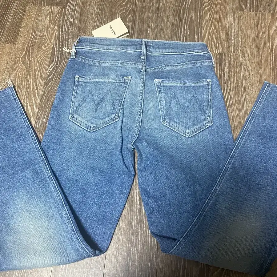 MOTHER Mid Rise Dazzler Jeans 마더 청바지