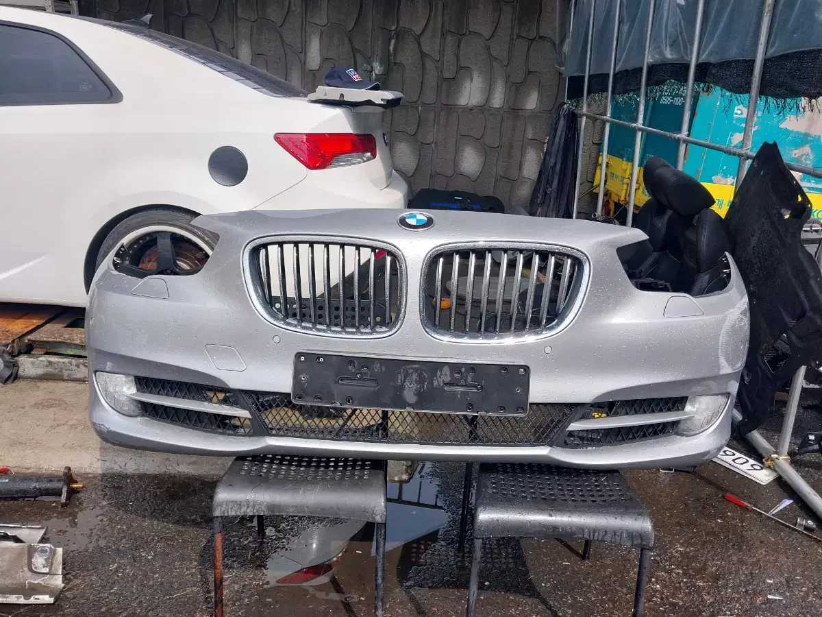 bmw f07 5gt 프론트 범퍼 판매합니다