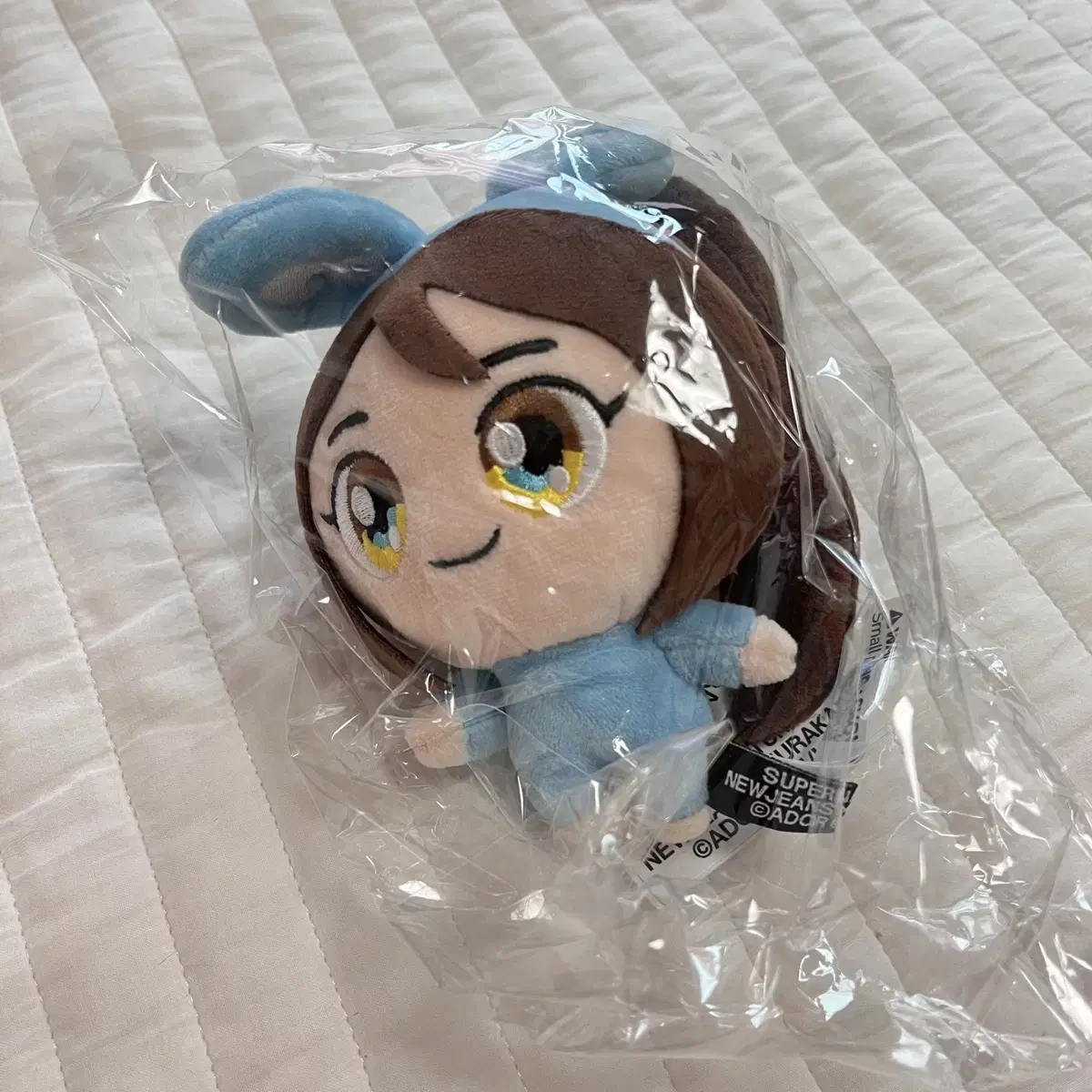 Murakami new jeans minji doll sealed Sells