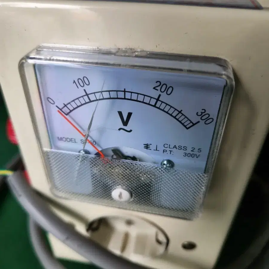 한창트랜스 술라이닥스 2kVA(220V).