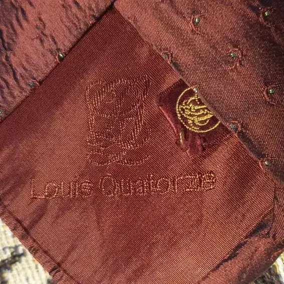 루이 카토즈 인견 실크 넥타이 Louis quatorze paris