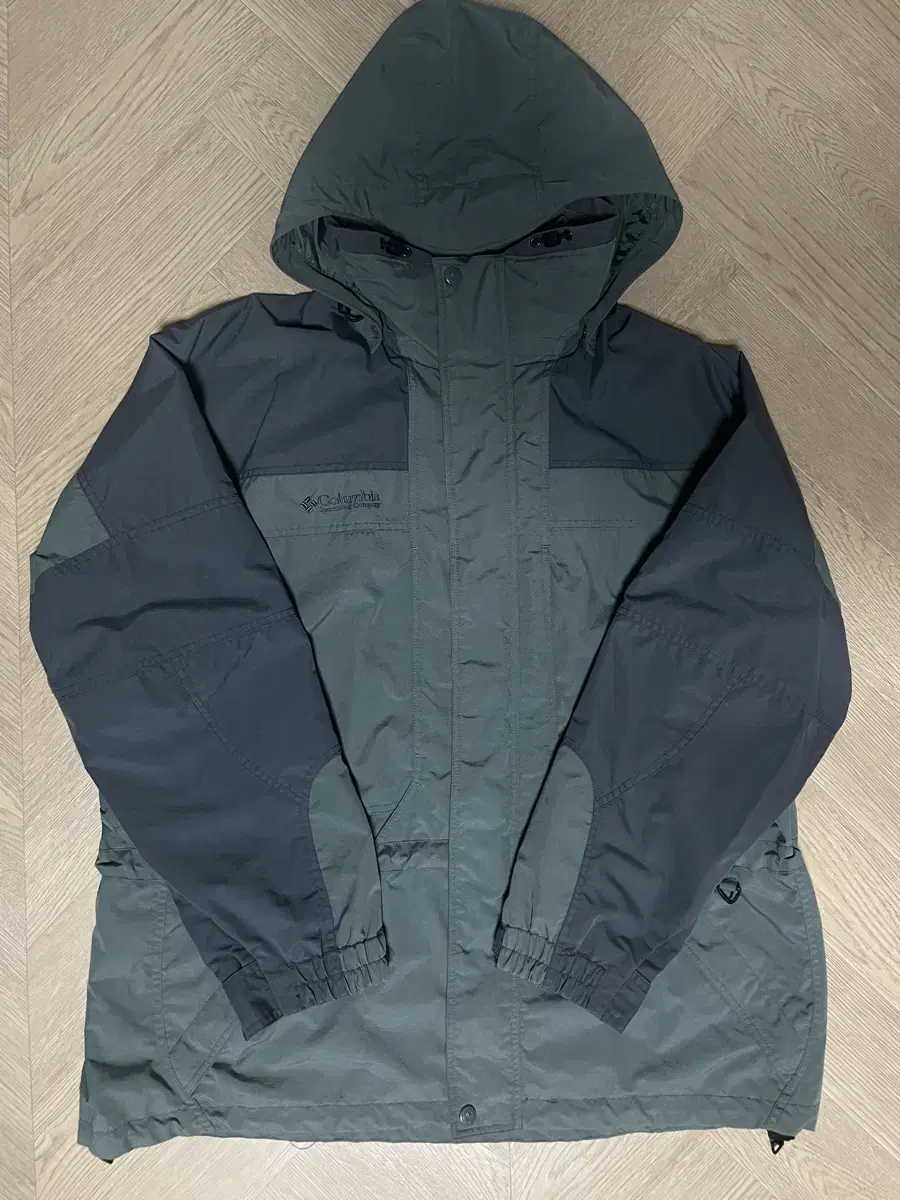 Columbia Windbreaker (2XL)