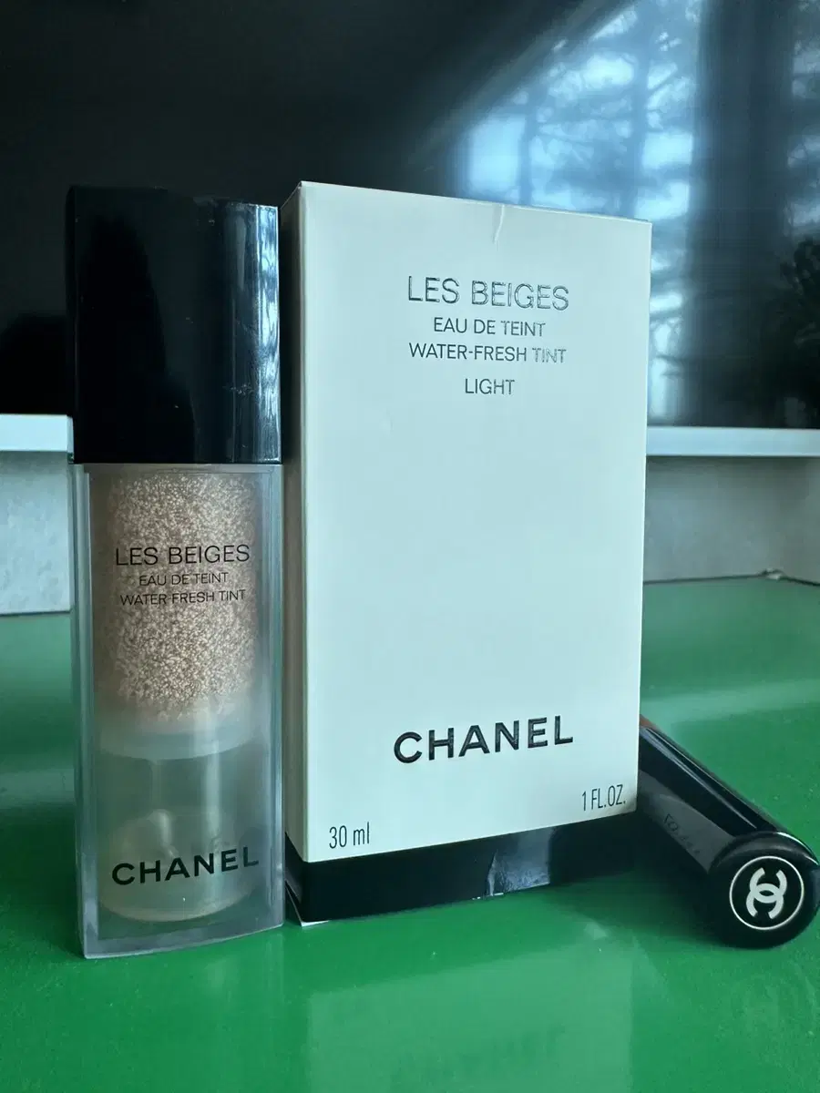 Chanel Le Beige (Water Fresh Tint) + Brush