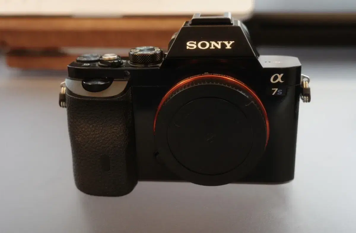 Sony A7S Body + Charger + 1 Battery