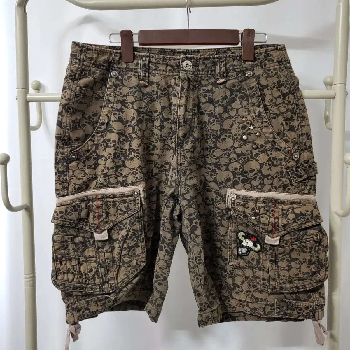 B373 [90] Airwalk Old School Skull Cargo Vahn