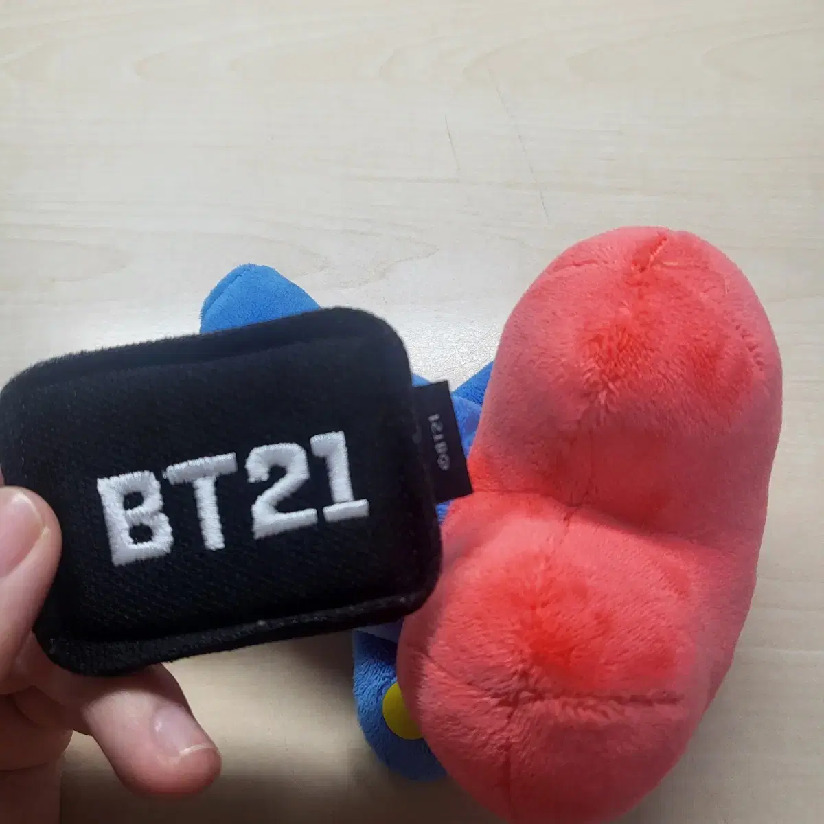 BT21 TATA 타타 인형