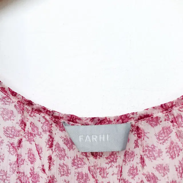 FARHI made in india 패턴 슬리브리스