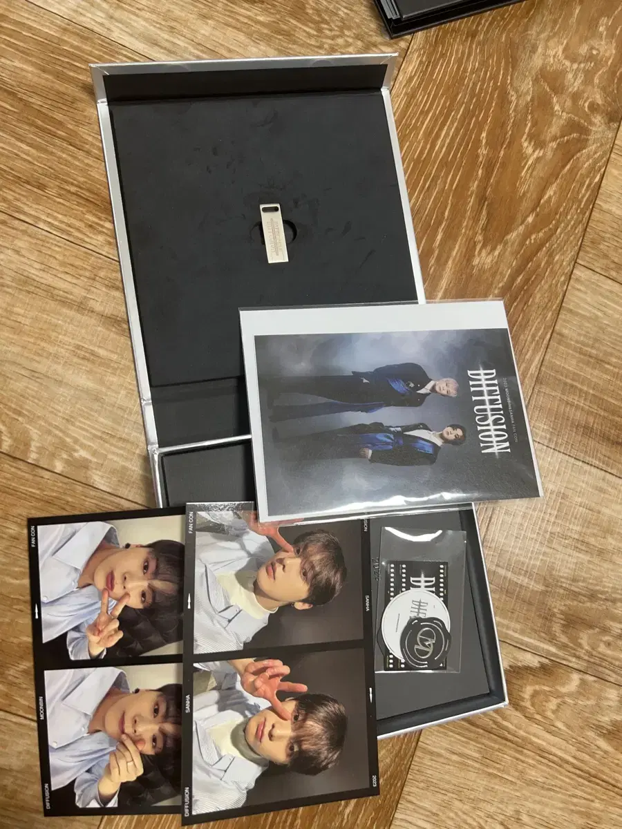 Astro moonbin sanha Tin Kong Concert USB (last price reduced)