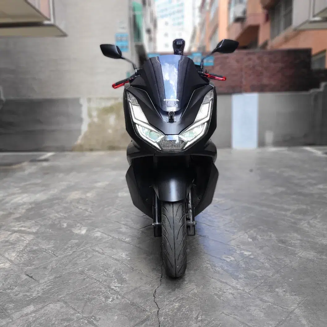 PCX125 ABS 21년식 판매합니다.