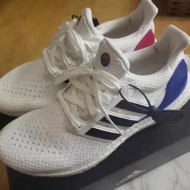 Adidas Ultraboost 4.0 Seoul 1988