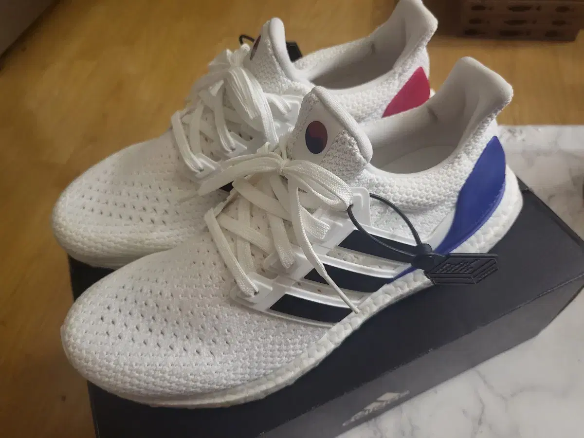 Adidas Ultraboost 4.0 Seoul 1988