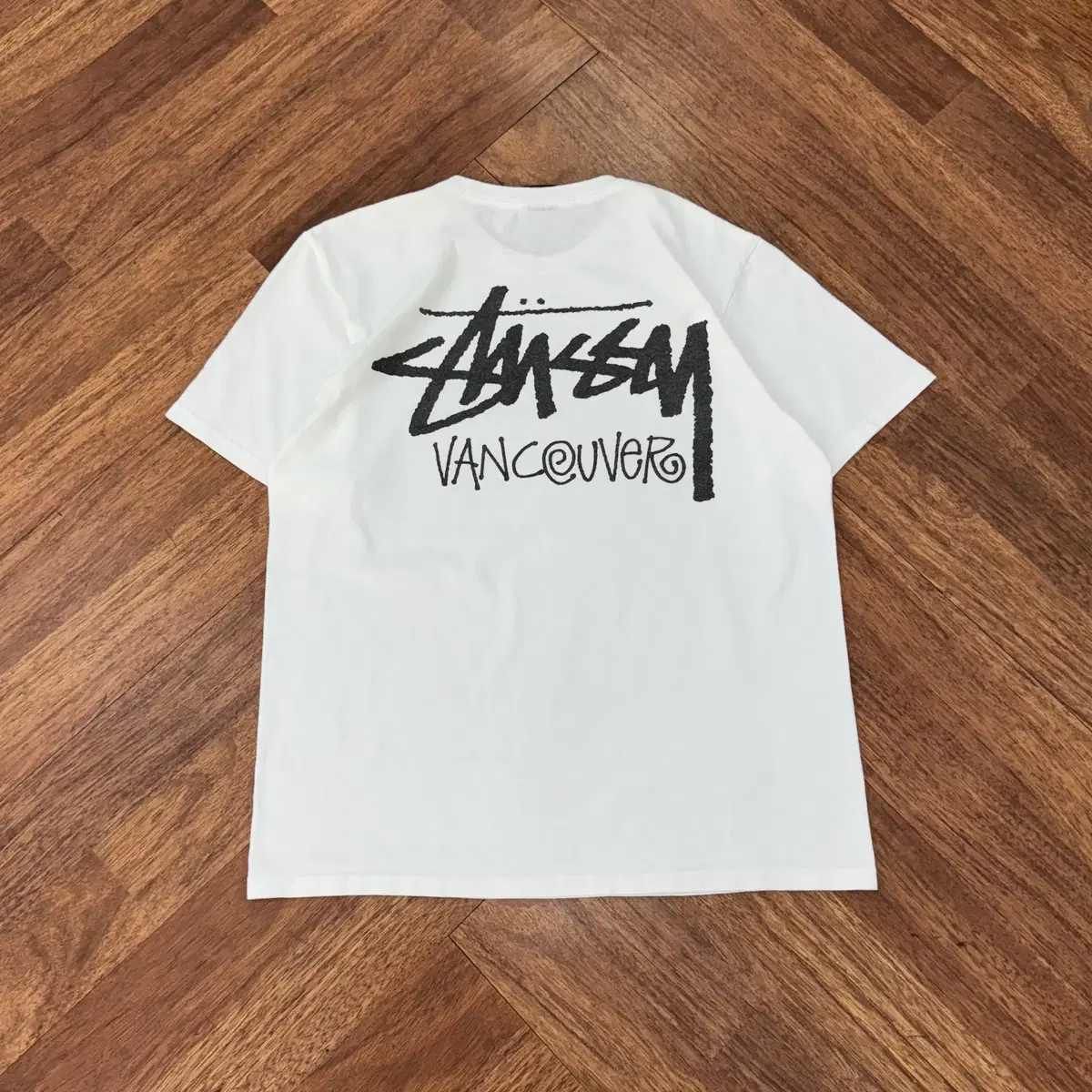 M Stussy 스투시 밴쿠버 빅로고 반팔 티셔츠