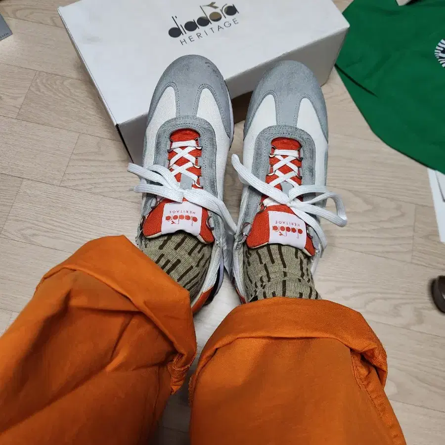 (새상품)DIADORA HERITAGE 더티 오렌지 275