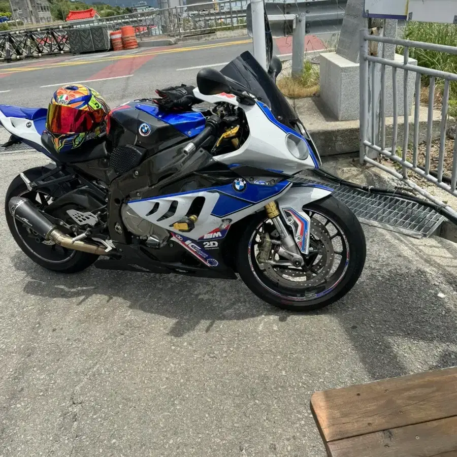 bmws1000rr