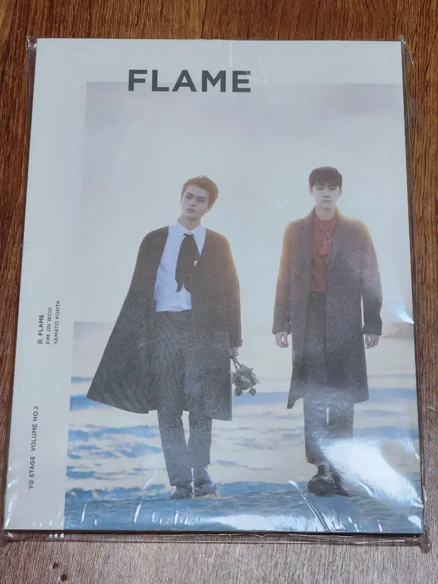 위너 김진우 FLAME 포토북 미개봉