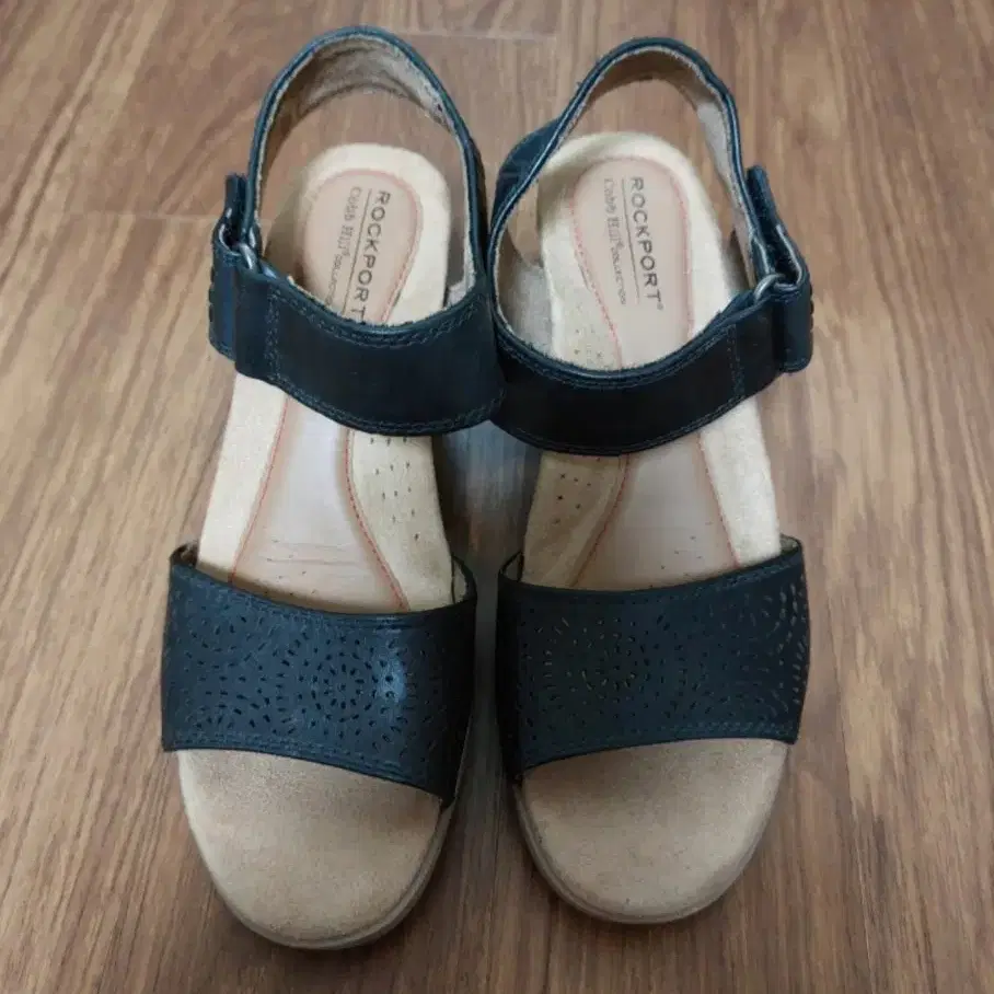 ROCKPORT 가죽샌들 235cm  검정색  굽7cm