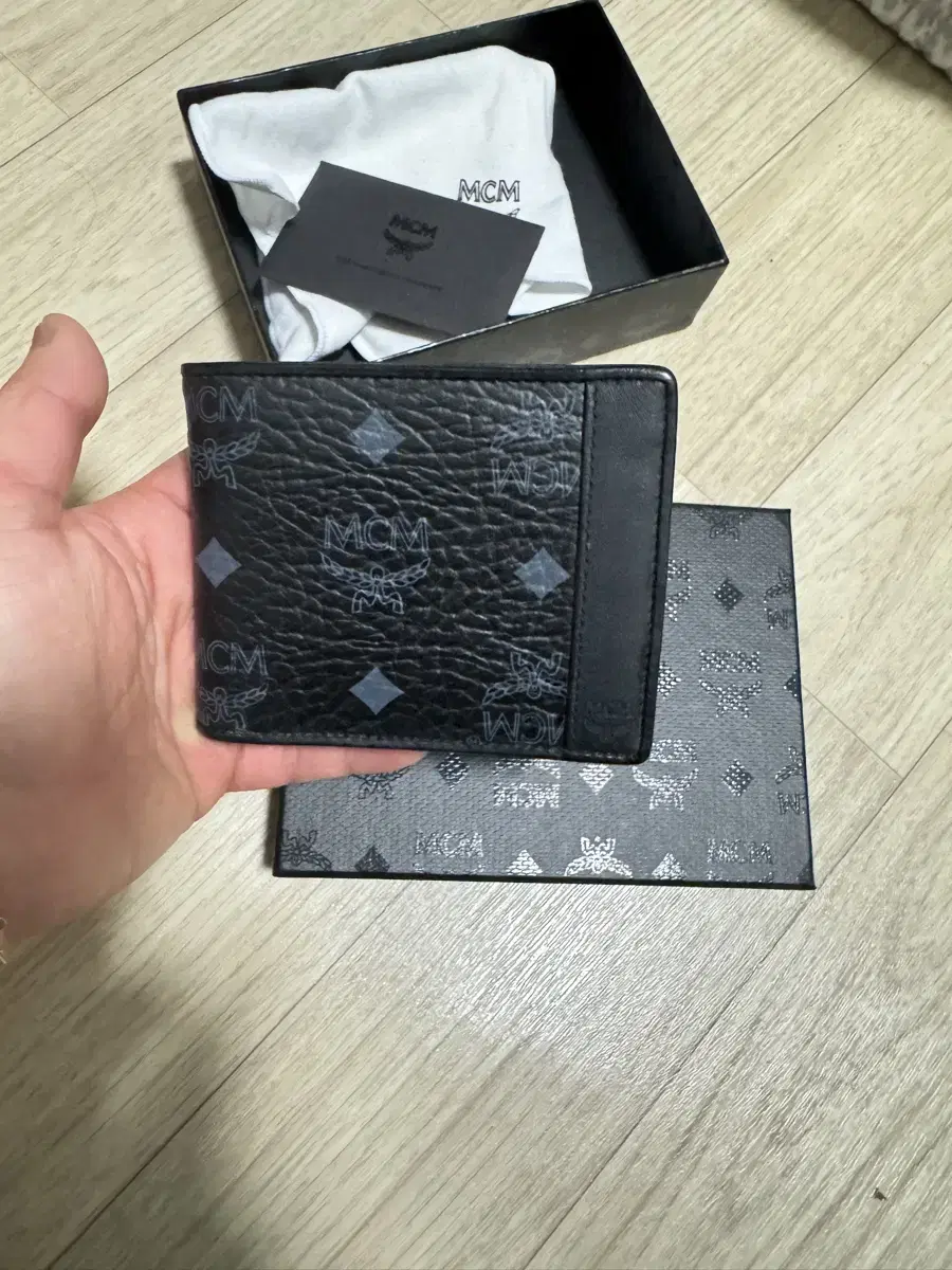 Genuine MenMCM Wallet