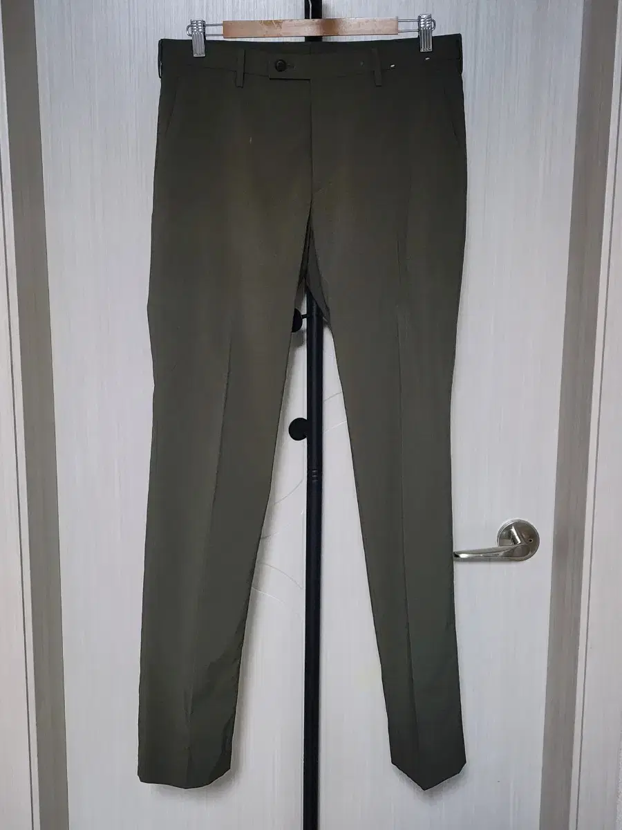 Uniqlo Slacks Pants