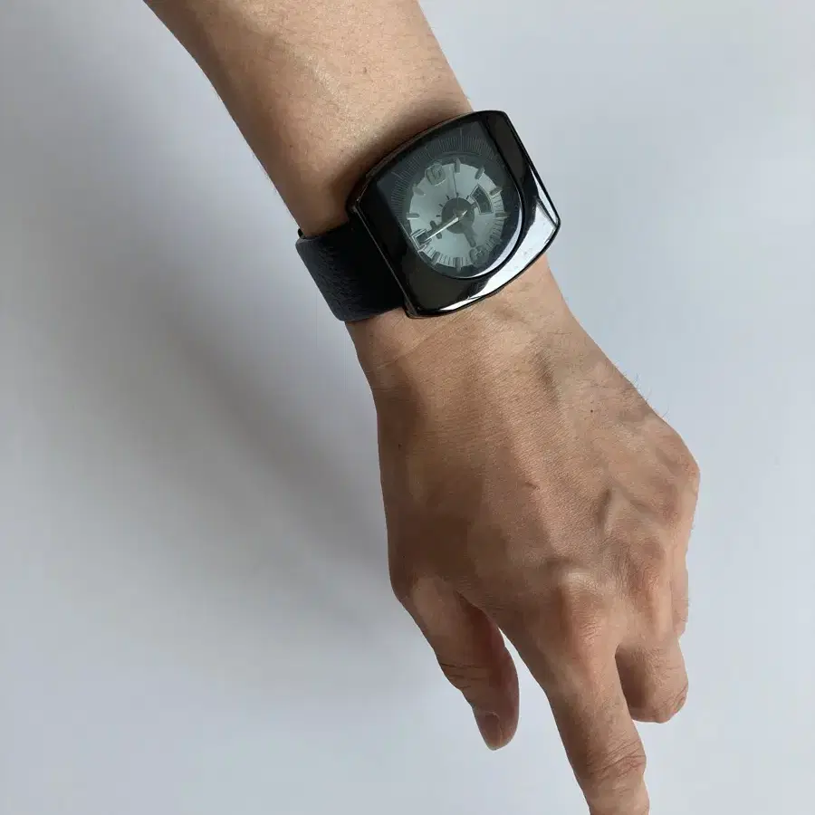 Glass Analog Watch