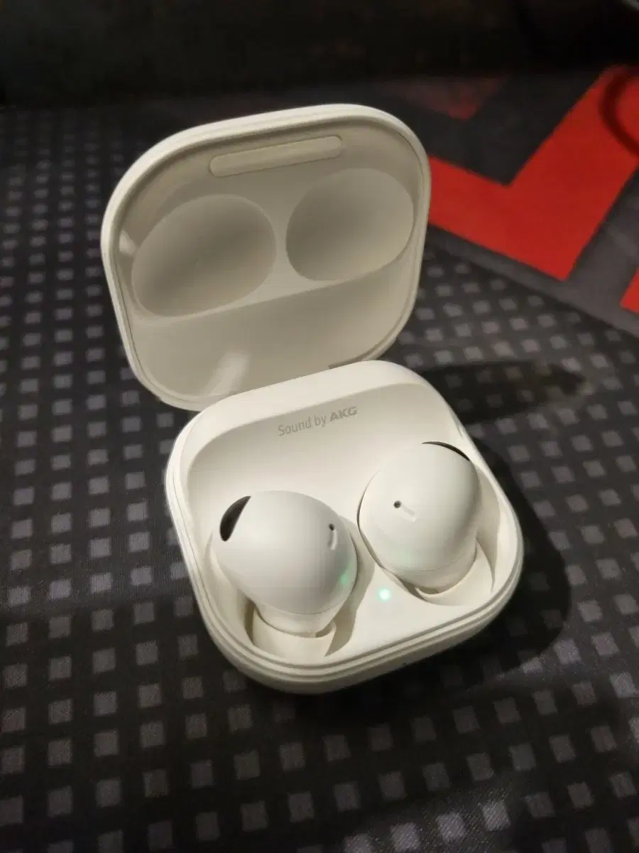 Galaxy Buds 2 Pro Status SS+ Class for Sale