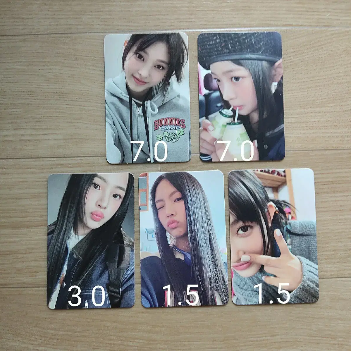 New Jeans fanmeeting Bunnies Camp photocard WTS