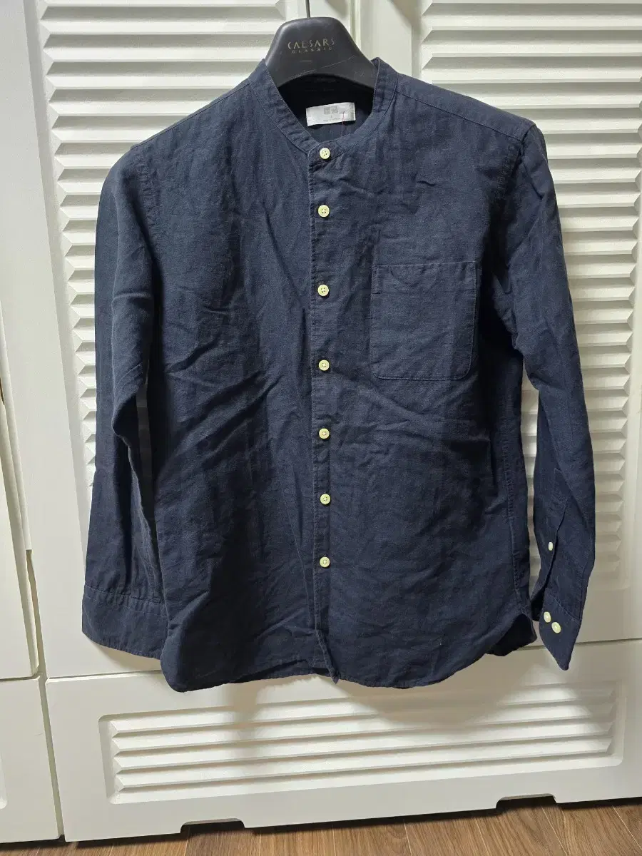 UNIQLO Cotton+linen shirt