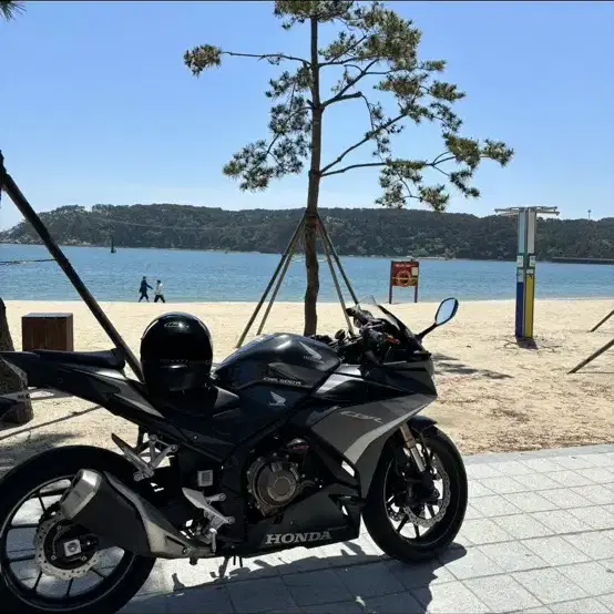 가격낮춤) 23년식 cbr500r 신차급 판매합니다.