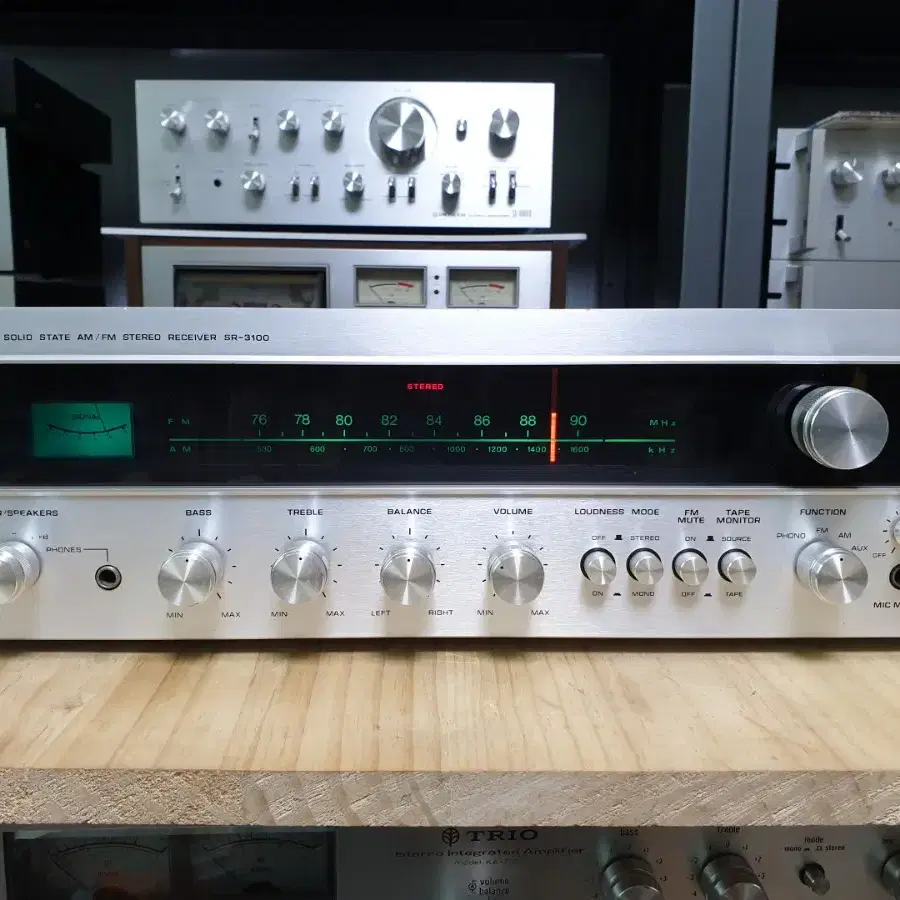 빈티지 리시버 앰프 Hitachi Lo-D SR-3100