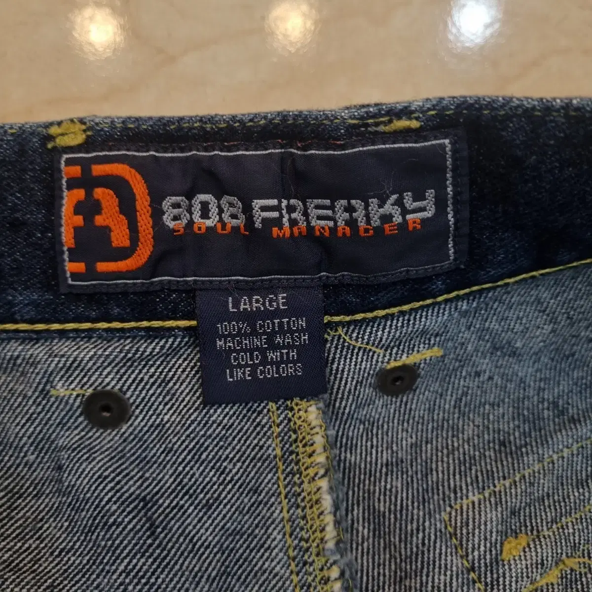 808 FREEKY 데님 카고팬츠 L 반바지