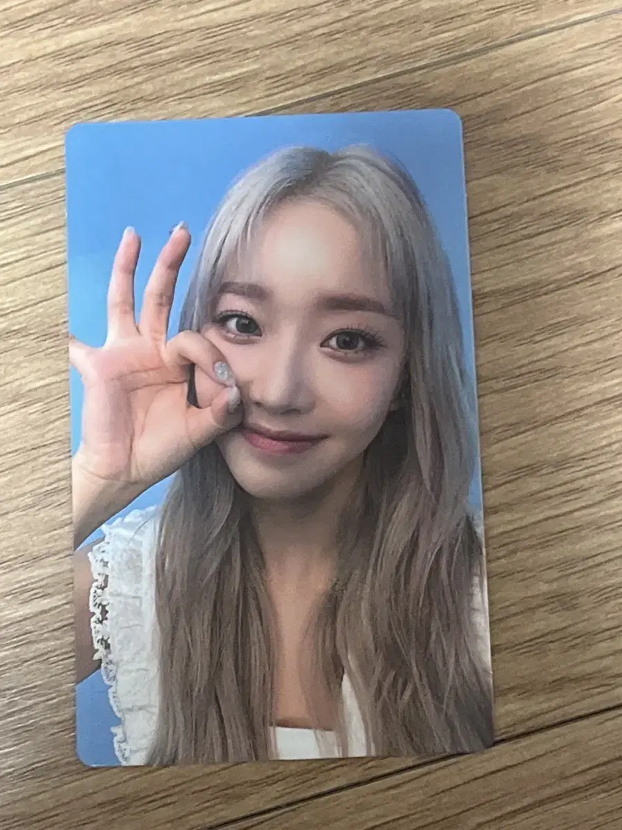 Stayc sumin weverse unreleased photocard